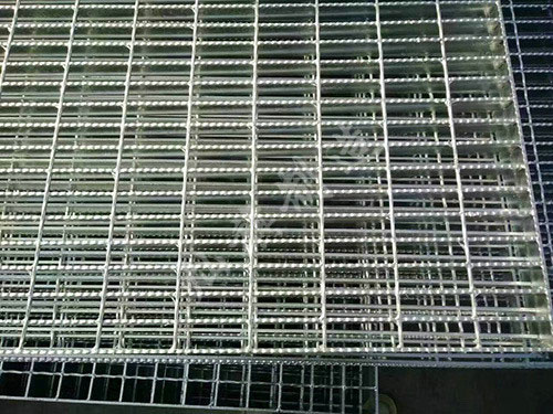 新疆不銹鋼鋼格柵圖片2