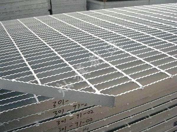 新疆防滑鋼格板圖片4