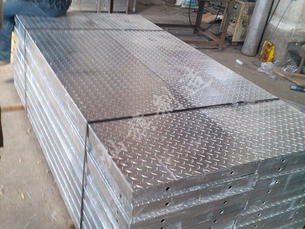 復(fù)合鋼格柵圖片1